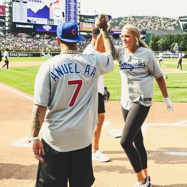 Jennie Finch-Daigle в Instagram: "See how it all went down. 