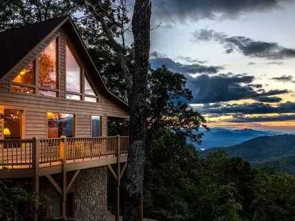 Get away from it all in this secluded Bryson City cabin on 5