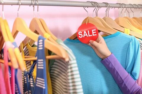 10 Ways to Save Money on Clothes - handbagsyellow