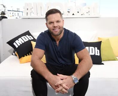 The Expanse' Cast Member Wes Chatham Brought His Tattoos to 