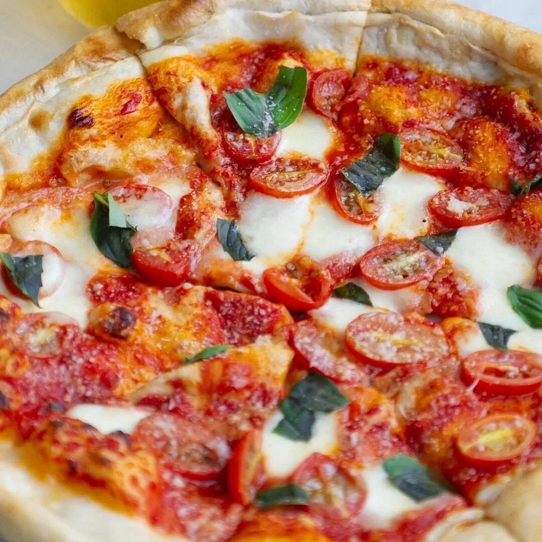 томатный соус моцарелла орегано анчоусы пицца фото 40