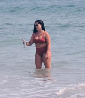 Jenelle Evans on Beach (100 Photos) - Sexy e-Girls 🔞