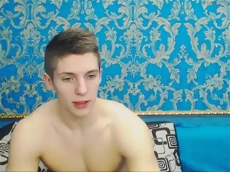 Uncut Russian dave_wels jerks off and cums - Chaturbate