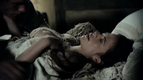 Hayley Atwell - the Pillars of the Earth S01e06 2010... pt