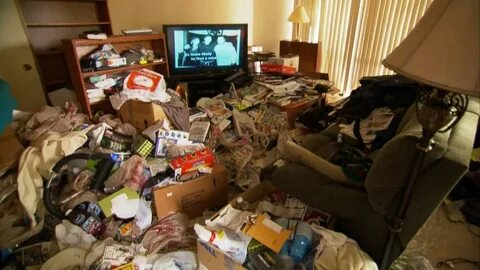 Teams Learn to Handle Hoarders With Care as They Clean, Get 