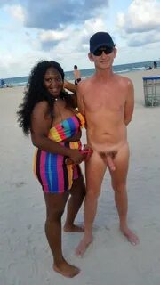 CFNM-Saar on Twitter: "Interracial CFNM at the beach https:/