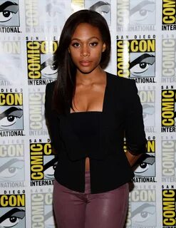 Nicole Beharie posted by Sarah Peltier