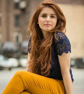Momina mustehsan Pakistani girl, Pakistani actress, Beutiful