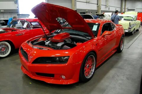 Mecum Auto Auction: 2010/11 Camaro/Pontiac Trans Am Conver. 