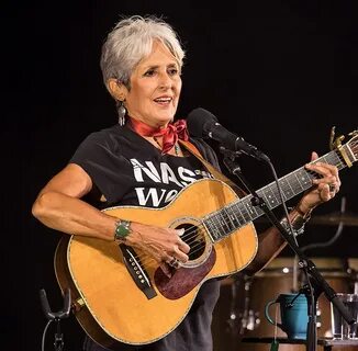 Photo of Joan Baez - High Performance Photo & Video