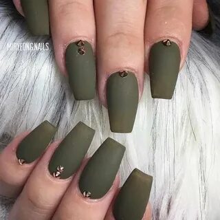 23 Must Have Matte Nail Designs for Fall - StayGlam