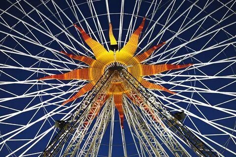 Файл:Ferris wheel Nice Dec 2008 a.jpg - Википедия