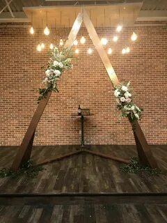 Triangle Wedding Arch Flowers References PrestaStyle
