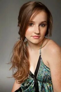 Kaitlyn Dever hair color Kaitlyn dever, Kaitlyn, Female actr