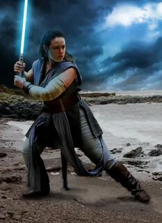 Rey cosplay from Star Wars The Last Jedi - Album on Imgur
