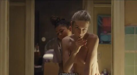 Hunter Schafer topless at Euphoria s01e00 (2020) Celebs Dump