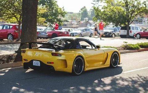 Mazda RX-7 FD3-S with VeilSide Fortune body kit 2986x1866 Rx