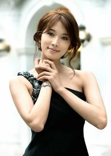 Lin Chi Ling Pictures. Hotness Rating = 8.74/10
