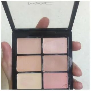 Корректор MAC Cosmetics Pro Conceal and Correct Palette Ligh