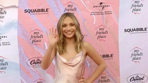 Maddie Ziegler 2019 My Friend's Place Gala Red Carpet - YouT
