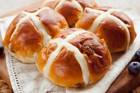 Do you know hot cross buns, sweet rolls of English origin?