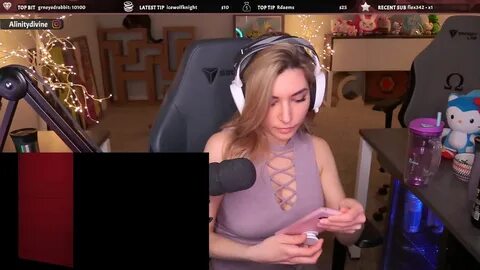 Apex Legends - alinity - Alinity taking NSFW selfie during stream - YouTube...