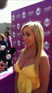 Tara Strong