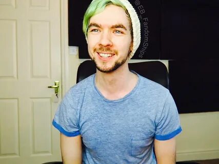 Jacksepticeye / Sean McLoughlin / Sean William McLoughlin / 