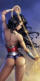 50+ Hot Pictures Of Wonder Woman From DC Comics - Top Sexy M