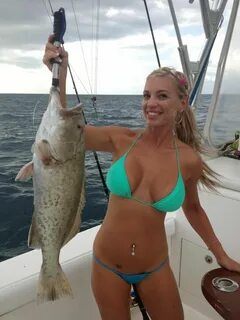 fish & hips Fishing girls hot, Fishing girls, Fishing women