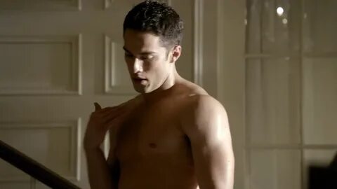 ausCAPS: Michael Trevino shirtless with Taylor Kinney in The