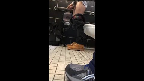Caught a Guy Jacking Off in the next Bathroom Stall - male v
