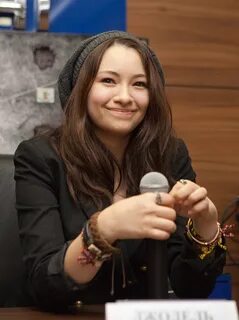 49 hot photos of Jodelle Ferland that will make you crazy