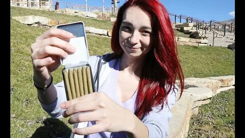 REVIEWING A PACK OF PREROLLED BLUNTS!! - YouTube
