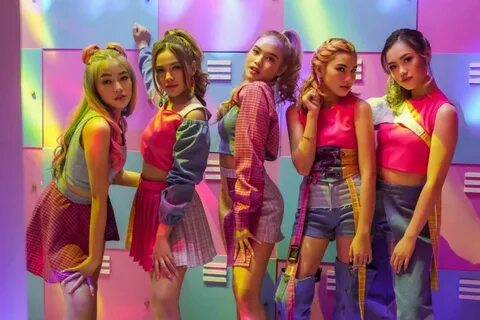 5 Fakta dan Lirik Falling In Love DREAMGIRLS, Girlband Baru