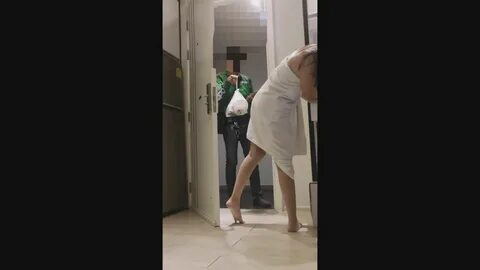 Towel drop delivery dare 😊. r/FlashingAndFlaunting. r/publicnudity. r/gwpu...