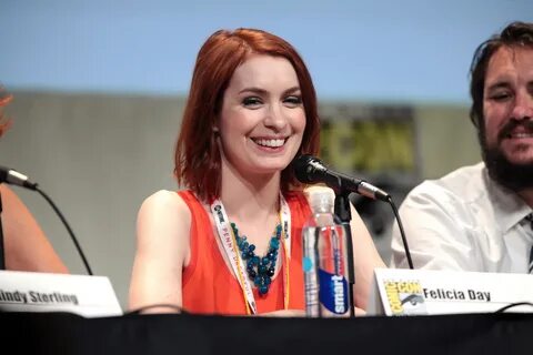 File:Felicia Day (19668545175).jpg - Wikimedia Commons