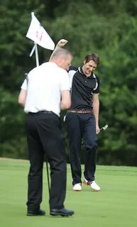 James Phelps, Oliver Phelps - Oliver Phelps Photos - Zimbio