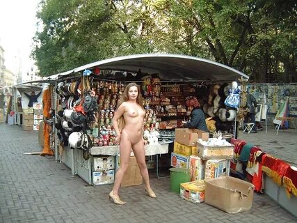 nude in public 112 - Photo #0