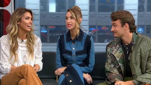 The cast of 'The Hills' reunites GMA