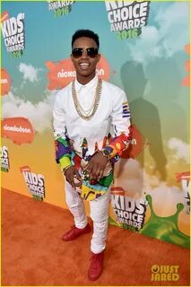 Silento's Kids' Choice Awards 2016 Performance Video - Watch