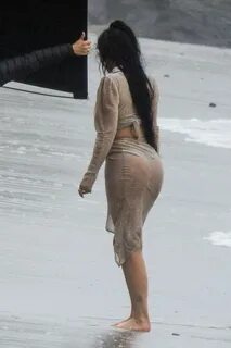 Wet KYLIE JENNER on the Photoshoot in Malibu 06/05/2019 - Ha