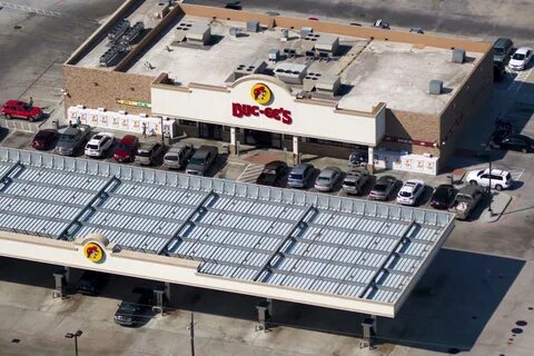 Buc-ee's gnaws itself a notch on Texas' tourism belt