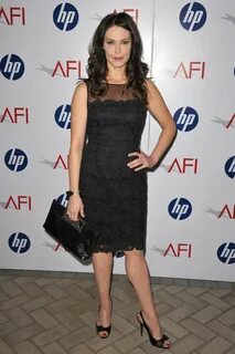 Michelle Forbes Feet (8 photos) - celebrity-feet.com