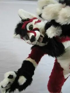 Ronin Redfox made by Mischief Makers Fursuit furry, Fursuit,