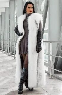 Pin by Beautiful Furs on Fox Furs 63 in 2021 White fur coat,