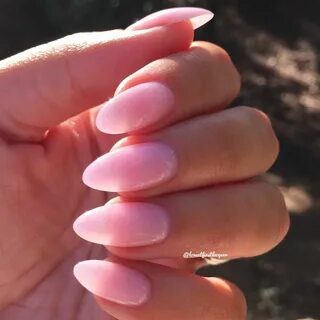 Simple and elegant nails. This is Madam Glam’s Light pink bu