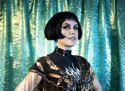 Princess Chelsea Announces New LP, Listen To New Single "I Love My Boyfriend"