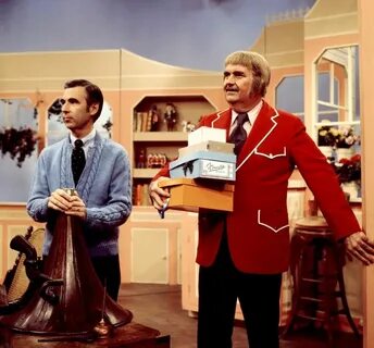 The Definitive Mr. Rogers Profile: 'Can You Say...Hero?' Cap