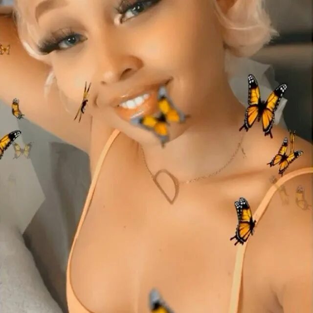 Dominique Danielle 🦋.